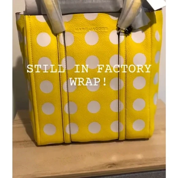 Marc Jacobs The Dot Tag Yellow Leather Large Tote Bag with White Dots 🔥HP🔥 - Picture 14 of 14